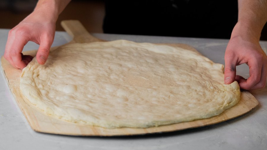 Shaping dough